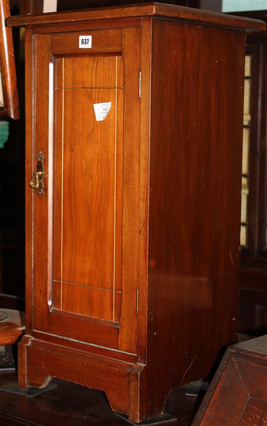 Bedside cabinet(-)